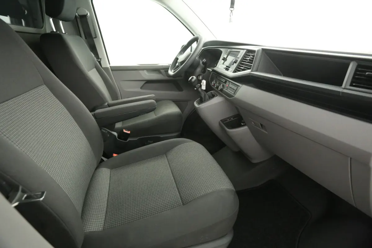 2.0 TDI L1H1 140PK | Marge | Airco | Carplay | Sidebars | Elektrpakket