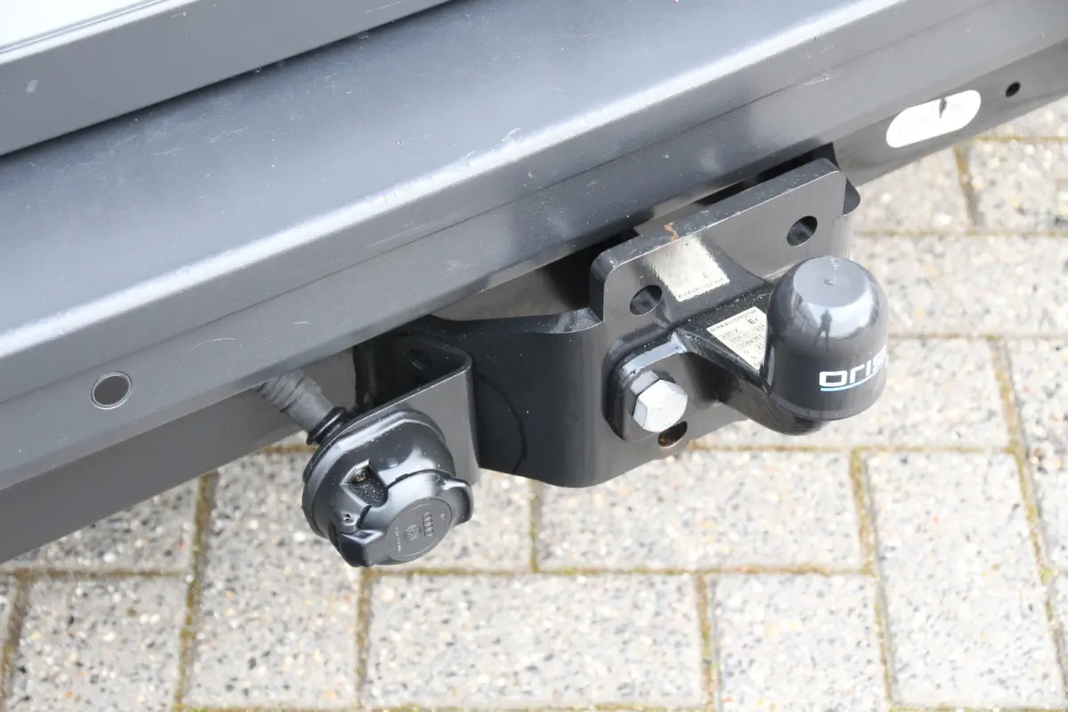 2.0 TDI 140 L3H3 | Aut. | 3T trekgewicht | Navi | Camera | Airco..
