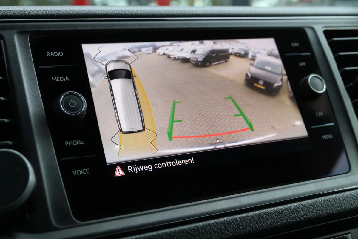 2.0 TDI 140 L3H3 | Aut. | 3T trekgewicht | Navi | Camera | Airco..