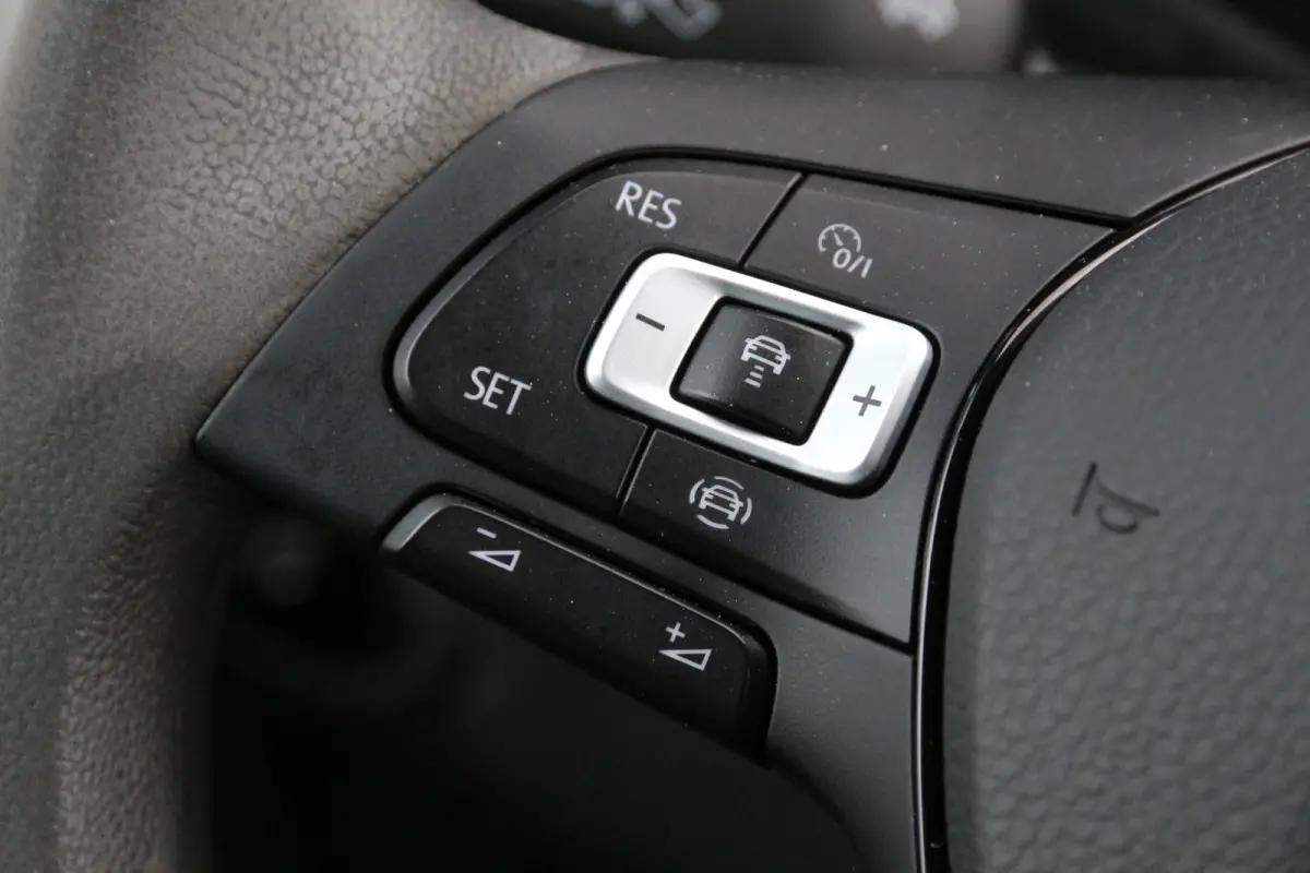 2.0 TDI 140 L3H3 | Aut. | 3T trekgewicht | Navi | Camera | Airco..