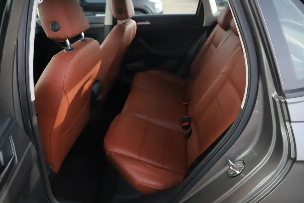 1.0 TSI Comfortline Vol Leder Virtual Cockpit !!Navigatie Carplay Android Adaptive Cruise LED