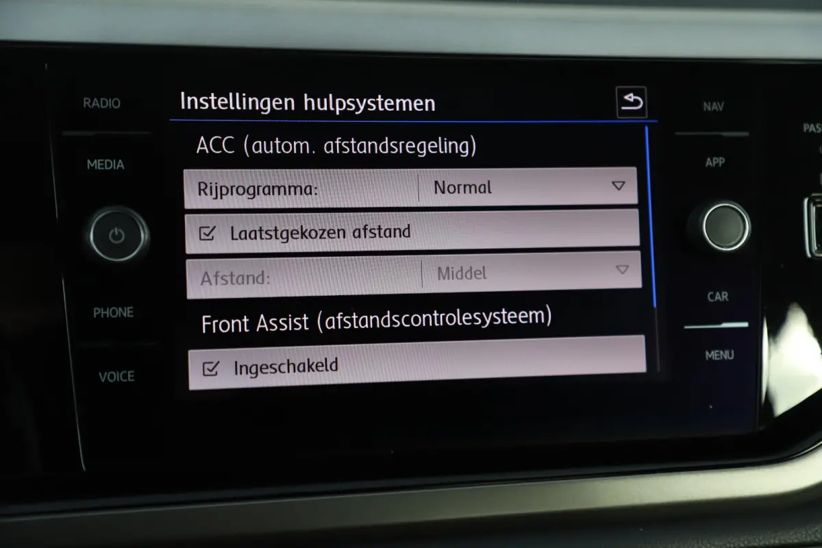 1.0 TSI Comfortline Vol Leder Virtual Cockpit !!Navigatie Carplay Android Adaptive Cruise LED