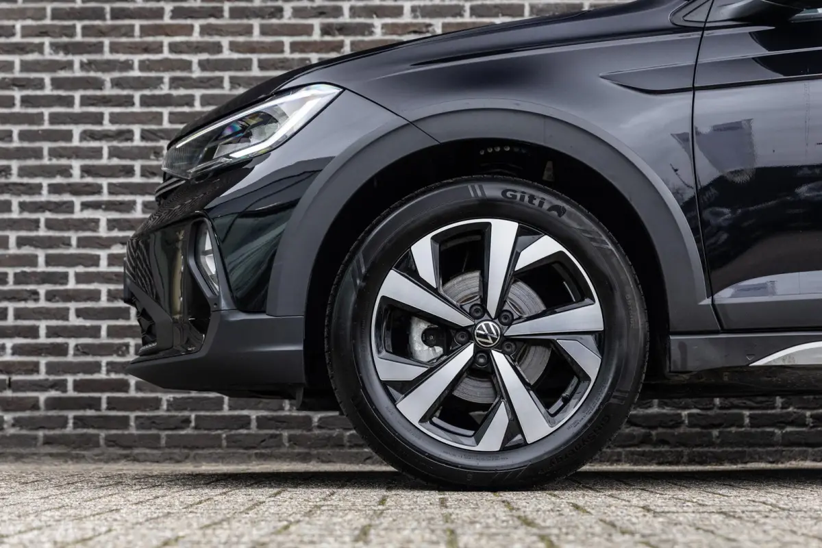 1.0 TSI 115pk Life Edition | Adaptieve Cruise Control | Achteruitrijcamera | Automatische Airconditioning