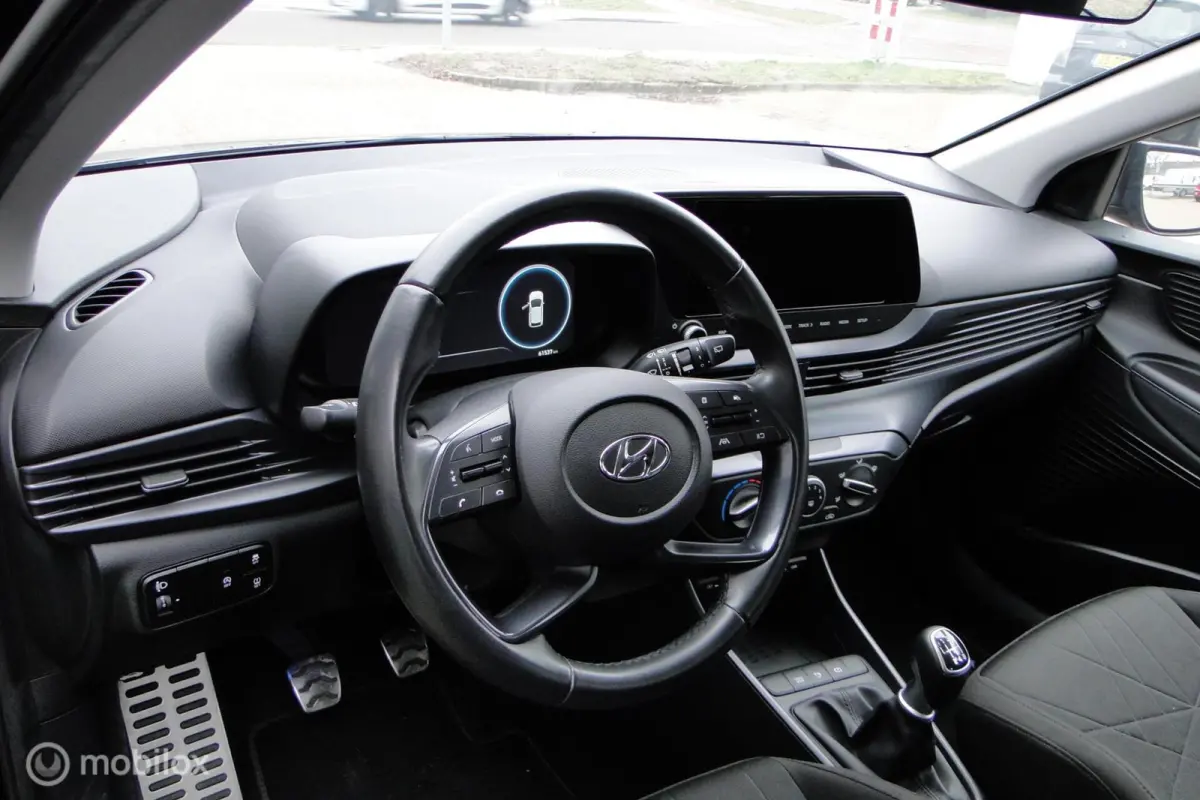 1.0, benzine, schakel, 61.537 km