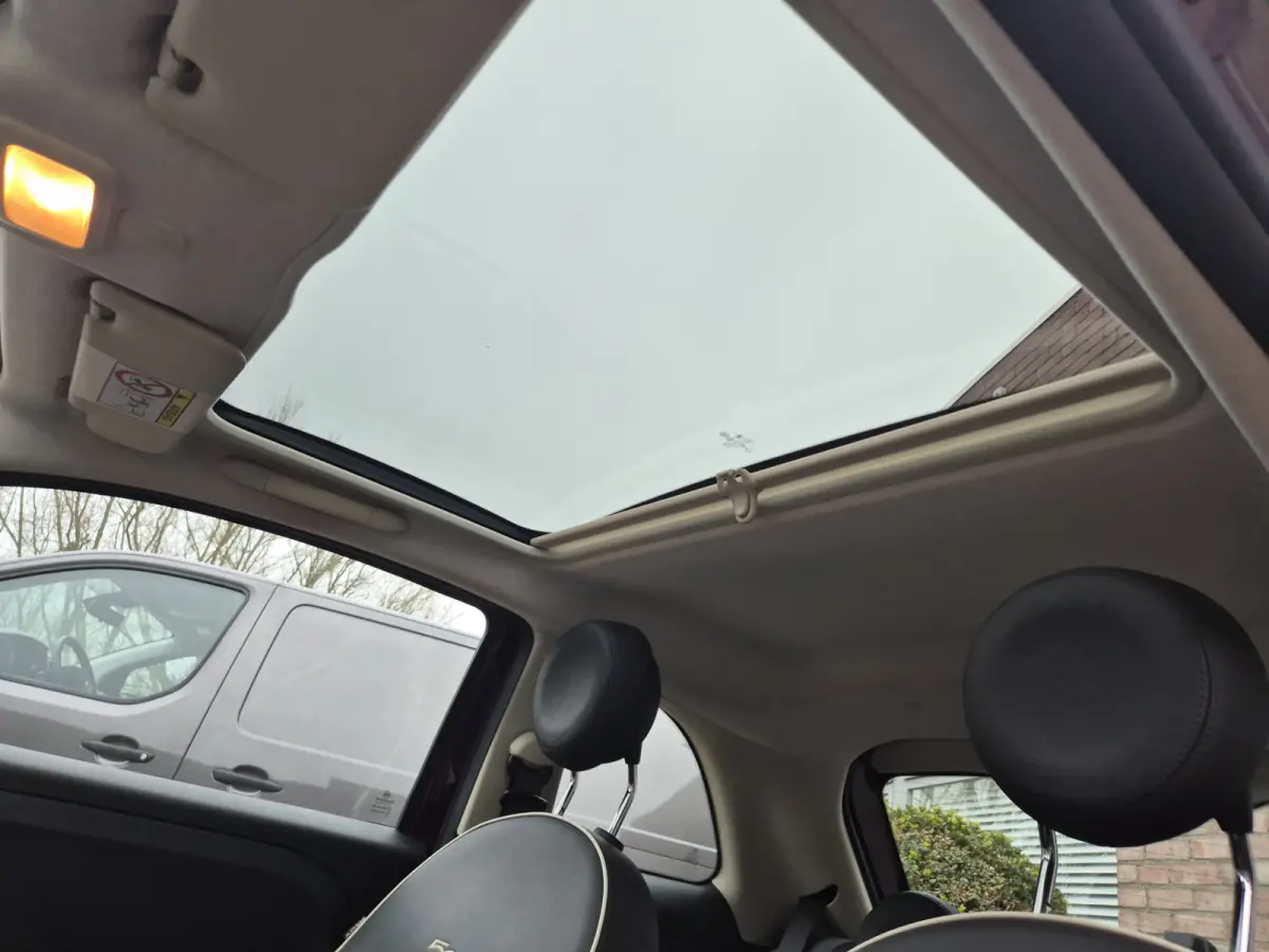 0.9 TwinAir Turbo Lounge Panoramadak, Navigatie.