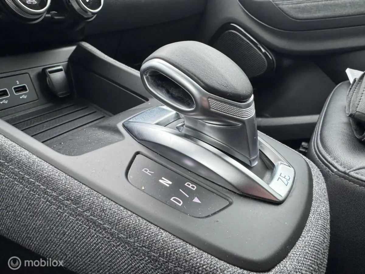 R135 Intens 52 kWh