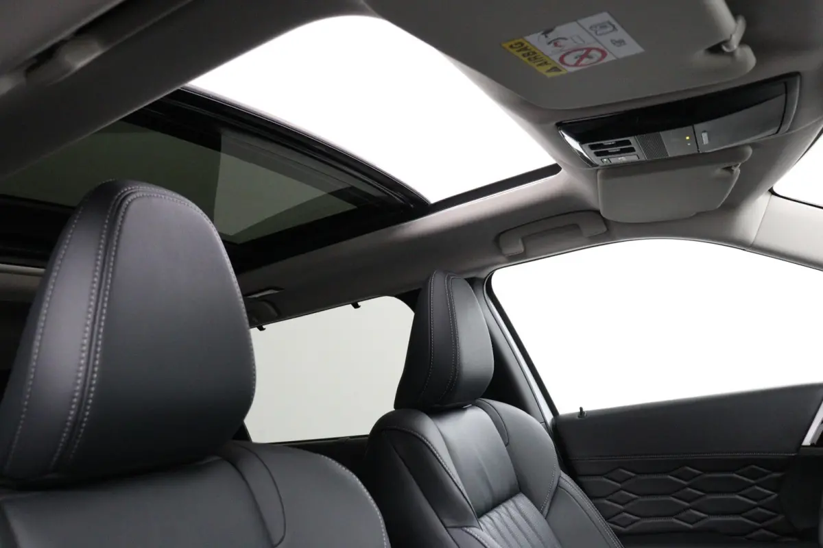 2.4 PHEV Instyle | 360° Camera | Adaptive Cruise Control | Bekleding Leder | Climate Control | Elektrische Kofferklep | Elektrische Stoelen | Navigatie | Panoramadak | Stoel- en Stuurverwar