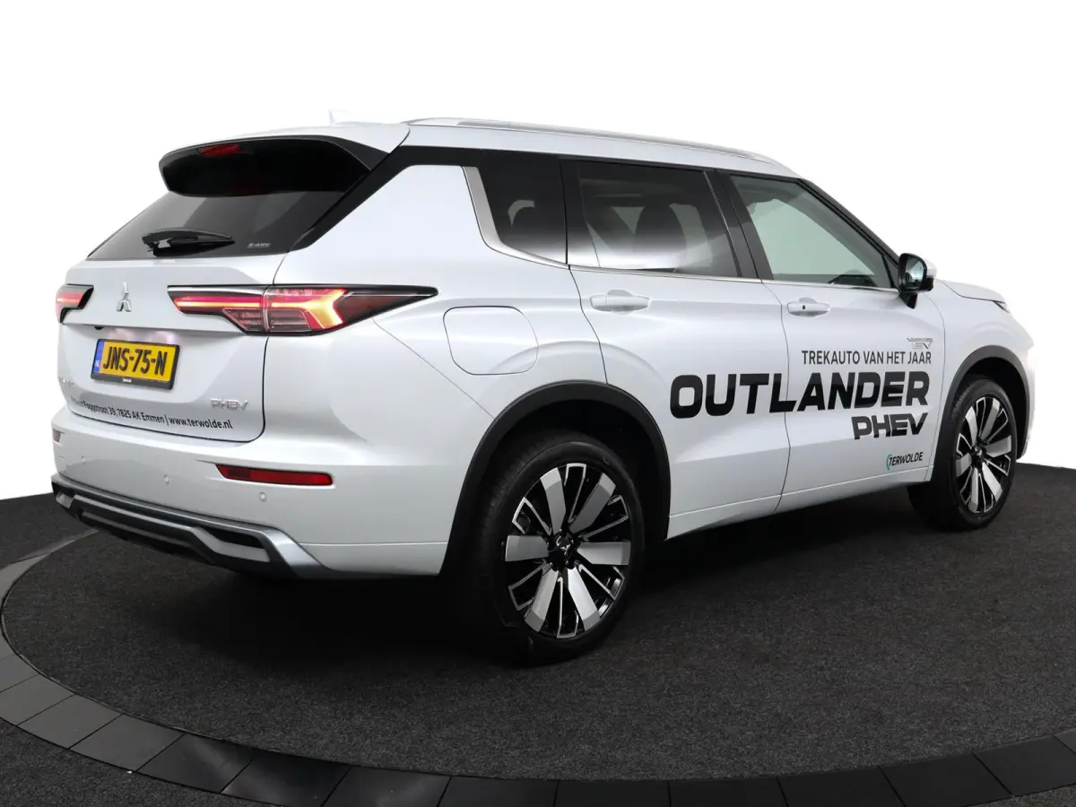 2.4 PHEV Instyle | 360° Camera | Adaptive Cruise Control | Bekleding Leder | Climate Control | Elektrische Kofferklep | Elektrische Stoelen | Navigatie | Panoramadak | Stoel- en Stuurverwar