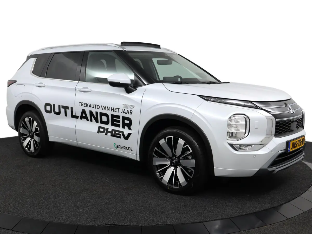 2.4 PHEV Instyle | 360° Camera | Adaptive Cruise Control | Bekleding Leder | Climate Control | Elektrische Kofferklep | Elektrische Stoelen | Navigatie | Panoramadak | Stoel- en Stuurverwar