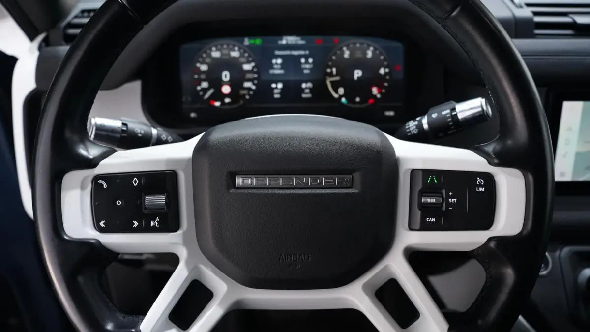 3.0 D250 Grijs Kenteken 3-Zits Leder Zwart 360 Camera, Navi, Apple Carplay, LED Koplampen