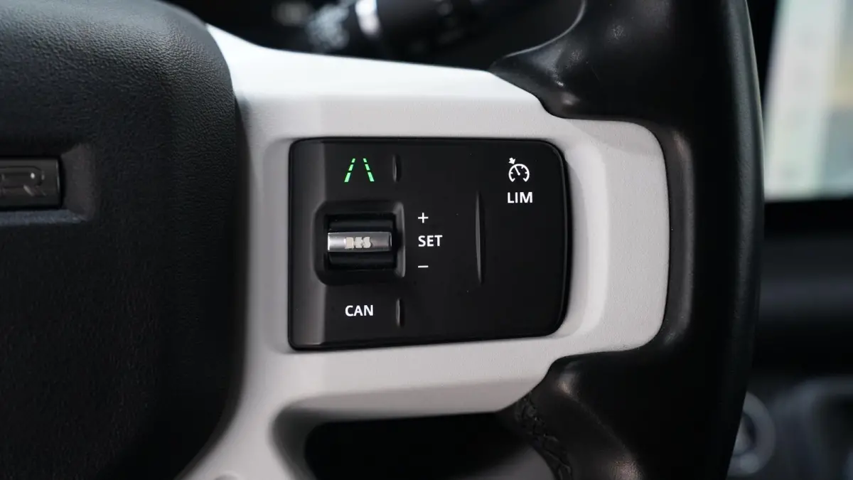 3.0 D250 Grijs Kenteken 3-Zits Leder Zwart 360 Camera, Navi, Apple Carplay, LED Koplampen
