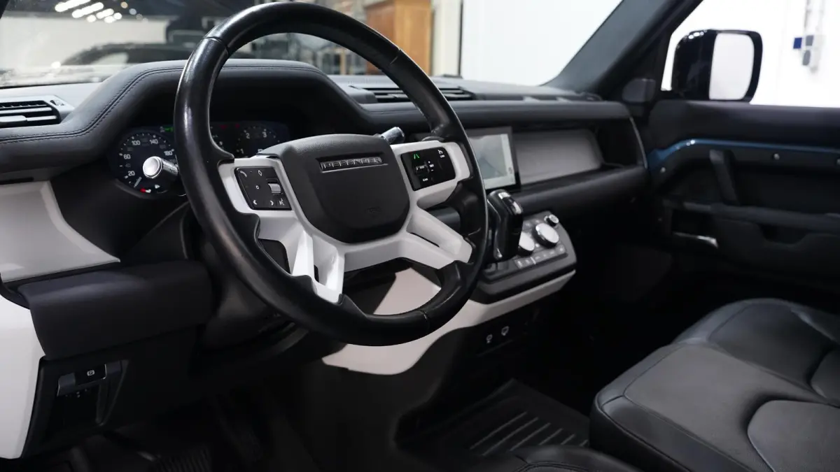 3.0 D250 Grijs Kenteken 3-Zits Leder Zwart 360 Camera, Navi, Apple Carplay, LED Koplampen