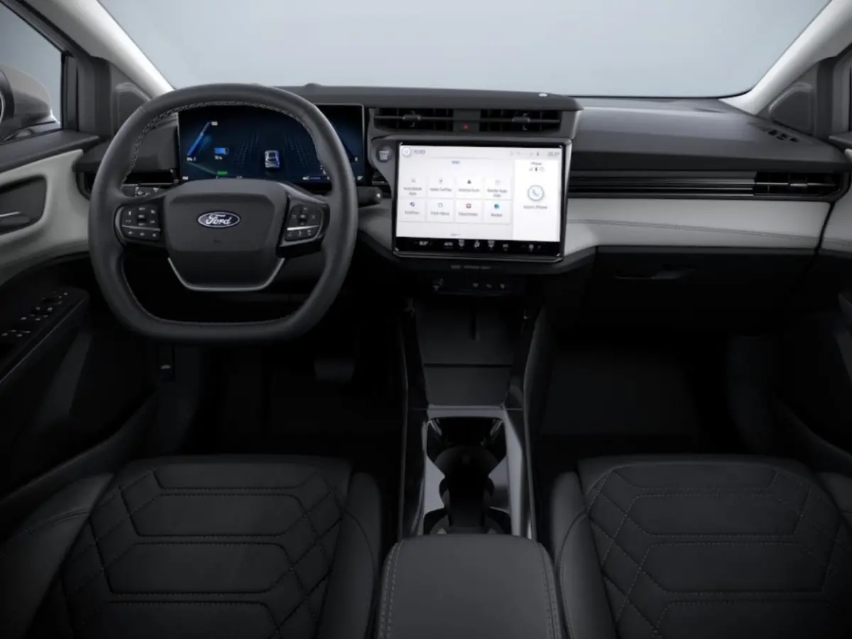 Premium 44 kWh | Driver Assistance Pack | Elektrisch glazen panorama-dak | Lichtmetalen velgen 5-spaaks 19"