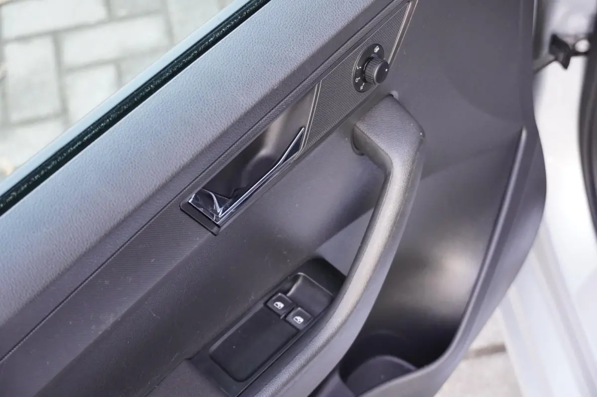 1.0 TSI Business Edition NAP Airco/Cruise/AA+ACP