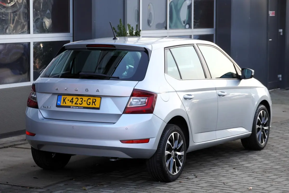 1.0 TSI Business Edition NAP Airco/Cruise/AA+ACP