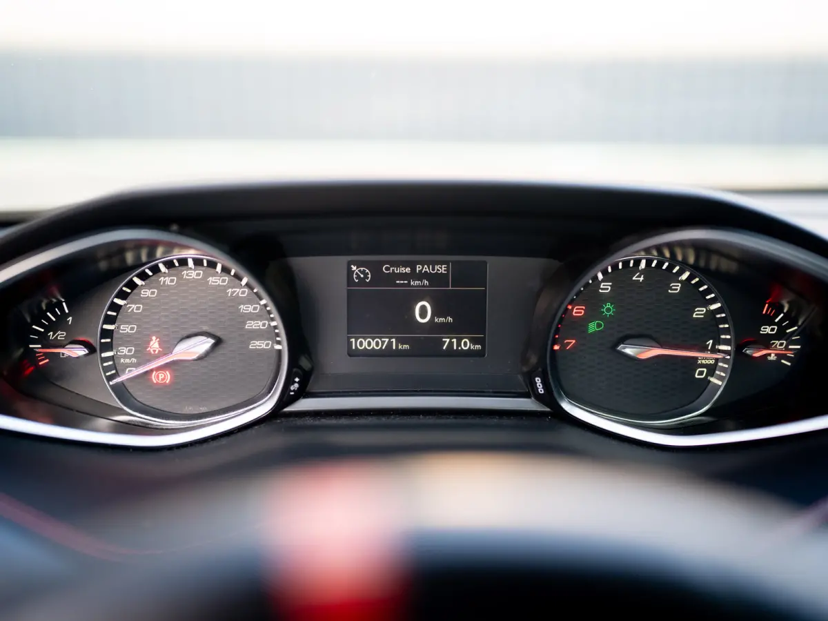 1.6 e-THP GTi 270 | Denon audio | Panodak | Camera | Stoelmassage | Prijs Rijklaar!!