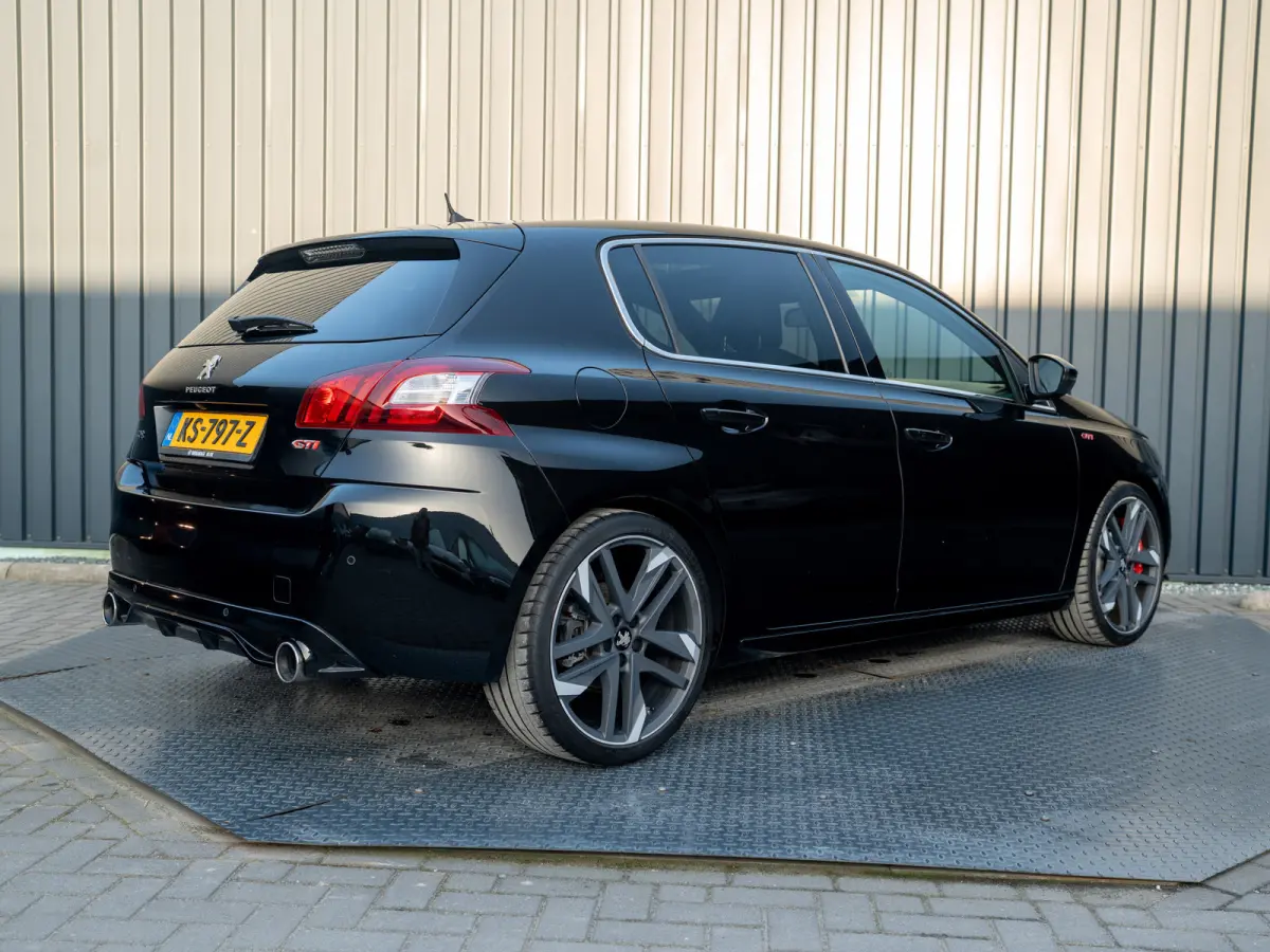 1.6 e-THP GTi 270 | Denon audio | Panodak | Camera | Stoelmassage | Prijs Rijklaar!!
