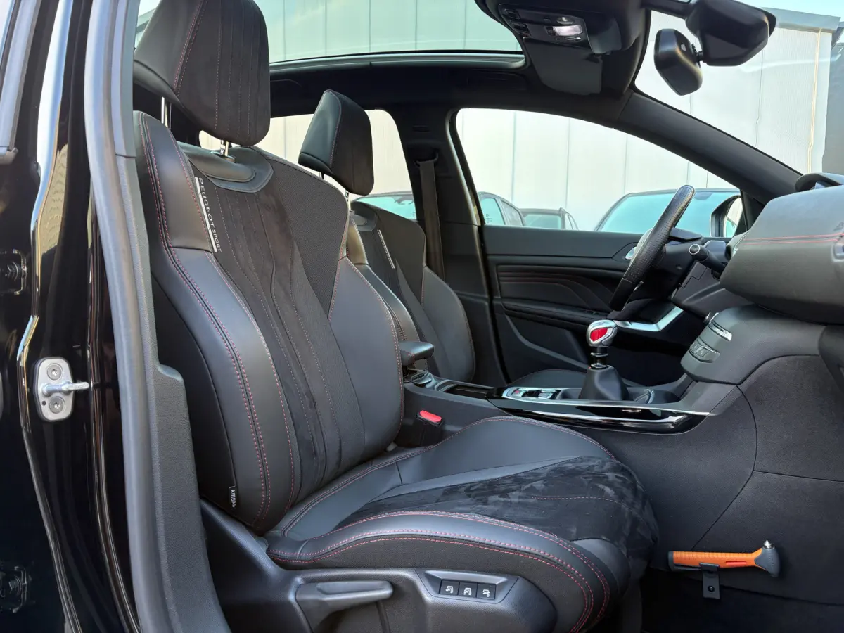 1.6 e-THP GTi 270 | Denon audio | Panodak | Camera | Stoelmassage | Prijs Rijklaar!!