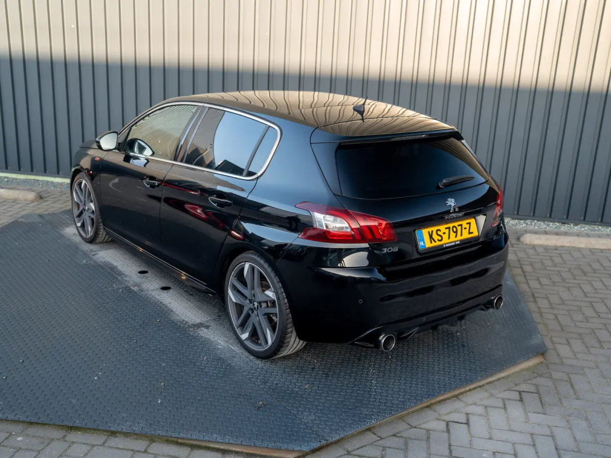 1.6 e-THP GTi 270 | Denon audio | Panodak | Camera | Stoelmassage | Prijs Rijklaar!!
