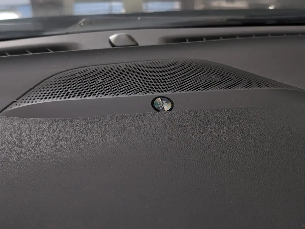 1.0 Hybrid Titanium X | Winter Pack | Adap. Cruise | B&O Audio