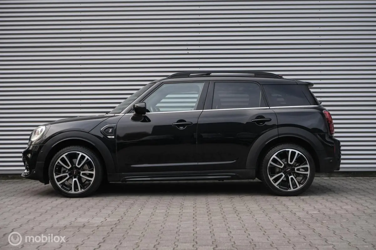 2.0 Cooper S John Cooper Works | LED | HUD |Stoelverwarming | PANO | JCW | Leder | 178PK