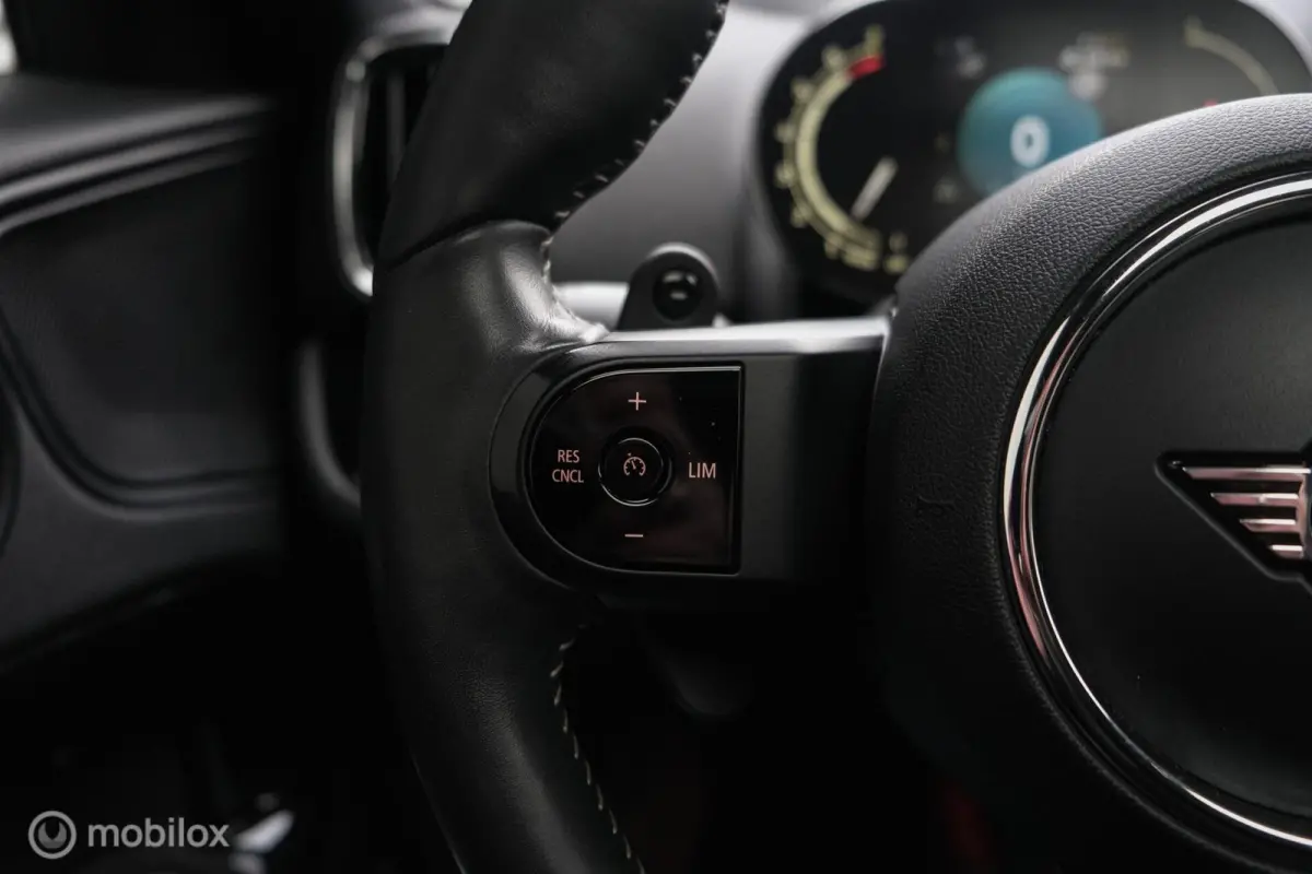 2.0 Cooper S John Cooper Works | LED | HUD |Stoelverwarming | PANO | JCW | Leder | 178PK