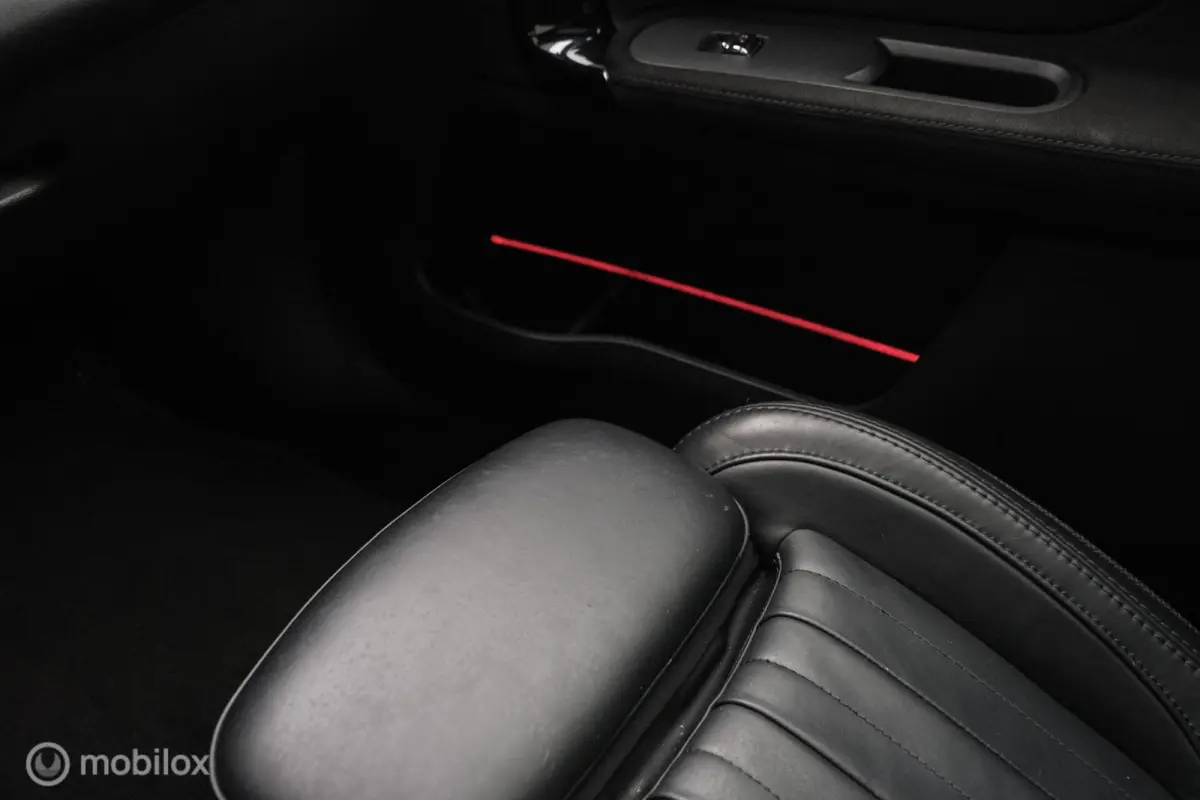 2.0 Cooper S John Cooper Works | LED | HUD |Stoelverwarming | PANO | JCW | Leder | 178PK