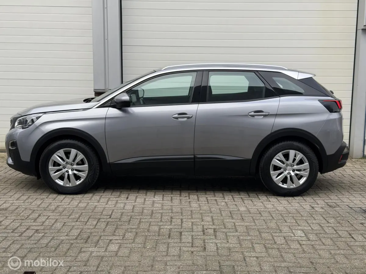 1.2 PureTech Blue Lease Premium