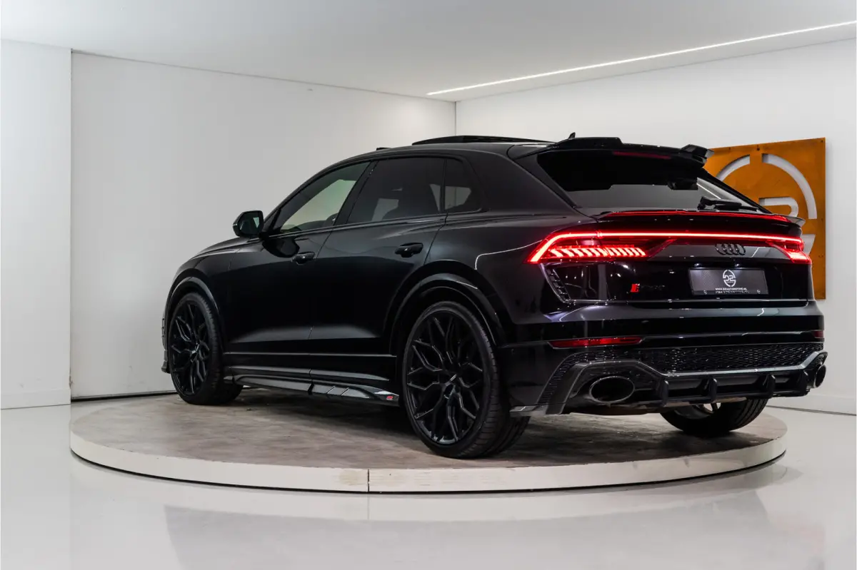 RS 4.0 TFSI RSQ8 Quattro 600PK | Urban Bodykit | Carbon | ''24 Vossen | Pano | B&O | VOL! 12 MND Garantie