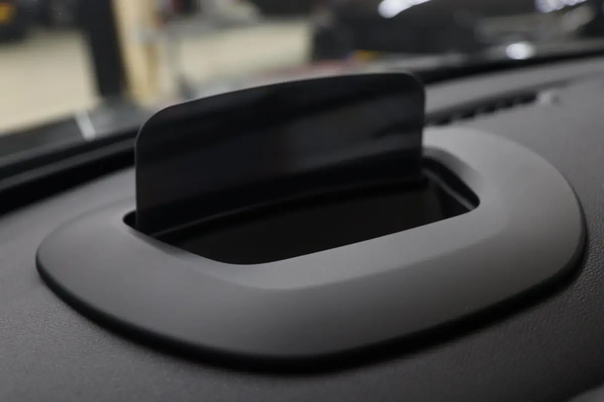 Mini 2.0 S JCW uitgevoerd/NAP/PANO/HUD/H-K/CARPLAY/STOELVER/VOL