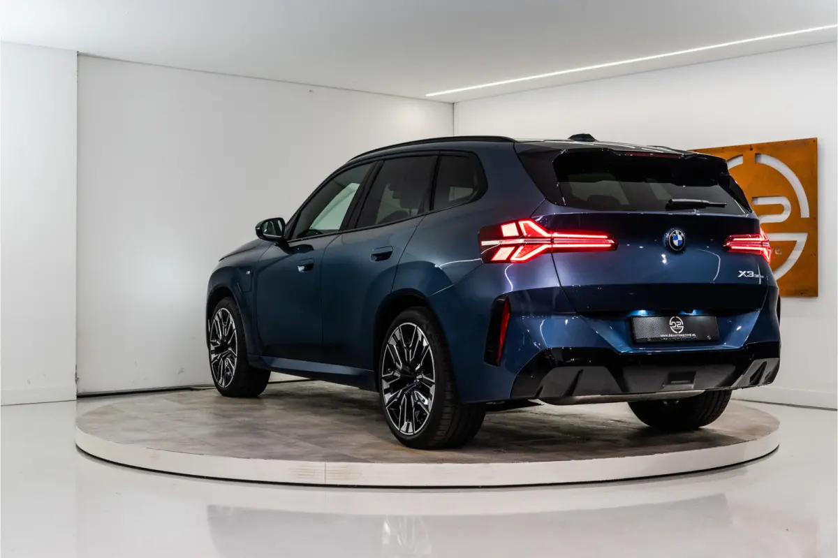 30e xDrive M-Sport 300PK | Pano | Harman/Kardon | Sfeer | Drive Pro | Fabrieksgarantie