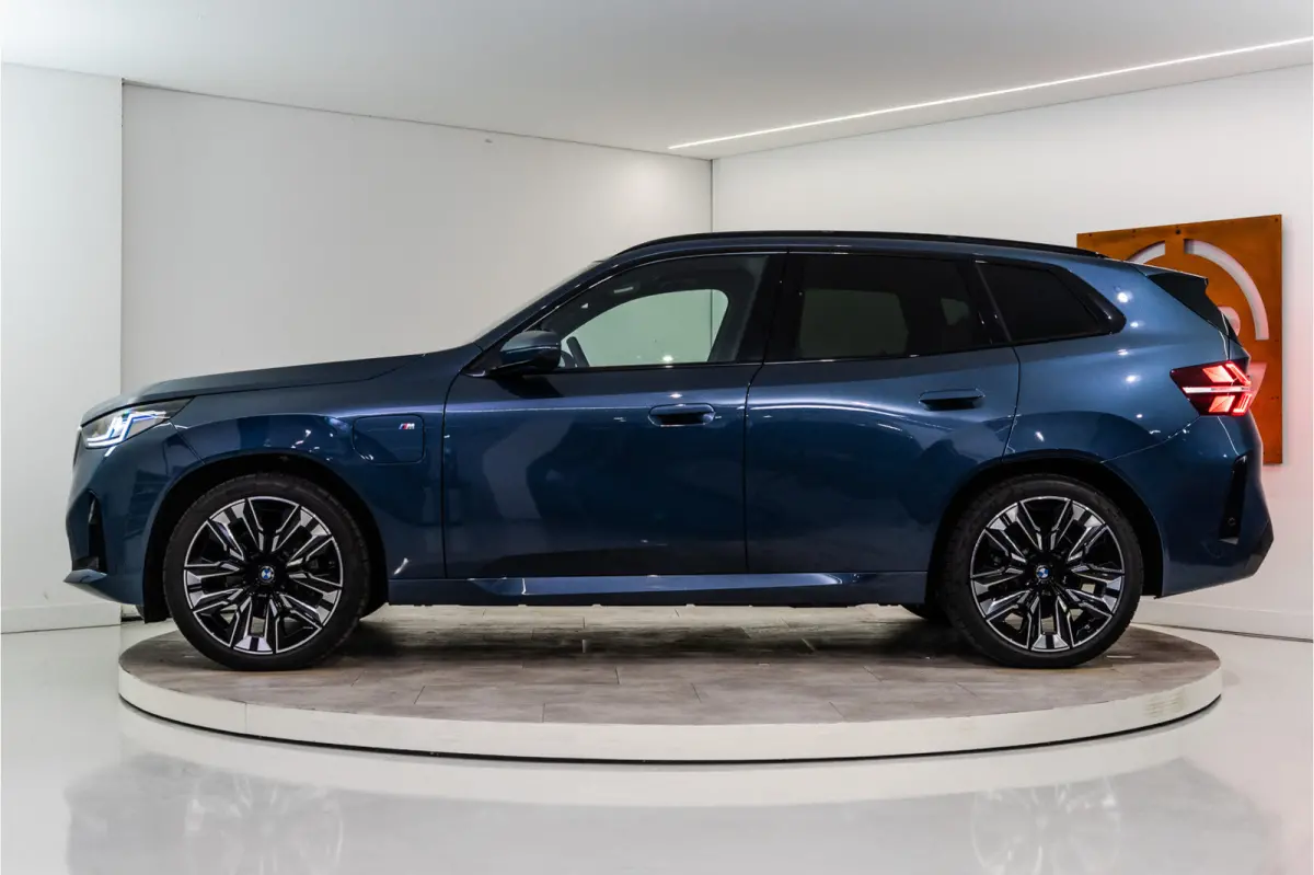 30e xDrive M-Sport 300PK | Pano | Harman/Kardon | Sfeer | Drive Pro | Fabrieksgarantie