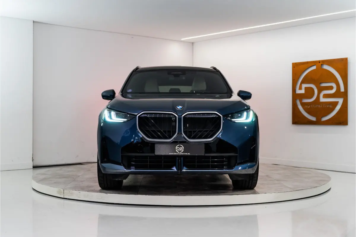 30e xDrive M-Sport 300PK | Pano | Harman/Kardon | Sfeer | Drive Pro | Fabrieksgarantie