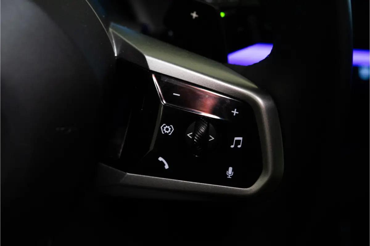30e xDrive M-Sport 300PK | Pano | Harman/Kardon | Sfeer | Drive Pro | Fabrieksgarantie