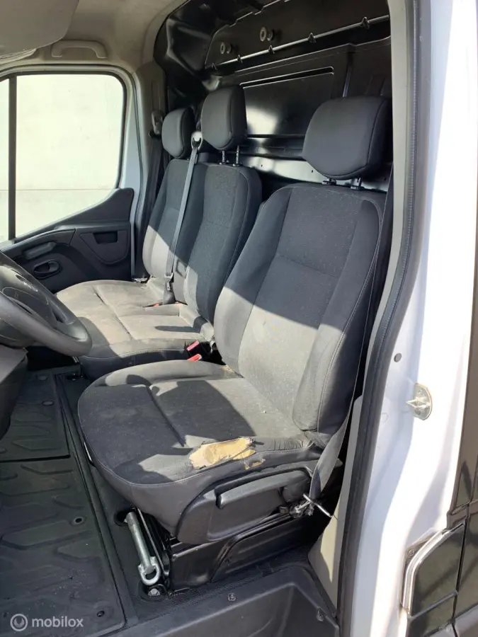 2.3 CDTI L3H2 AIRCO € 9999,- + 21% BTW / TAX