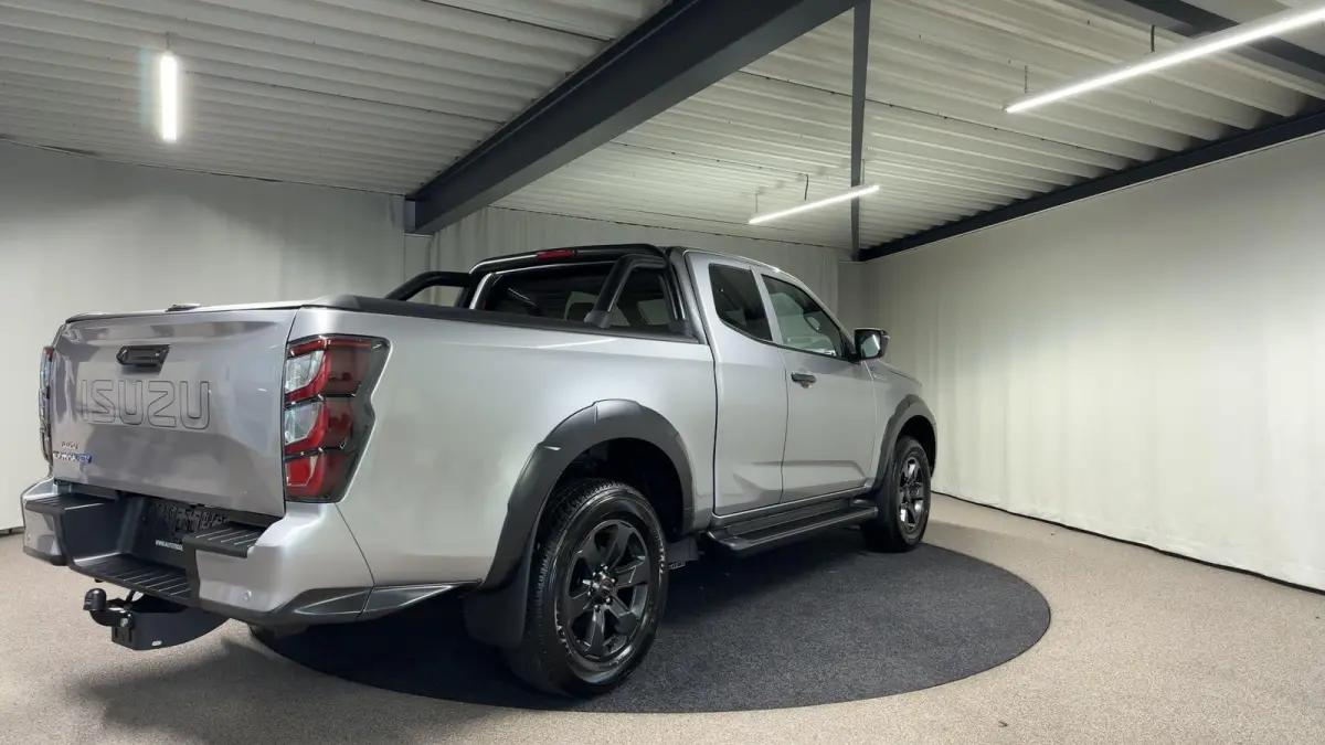 V-Cross 66.9 kWh Automaat | 3500KG Trekgewicht