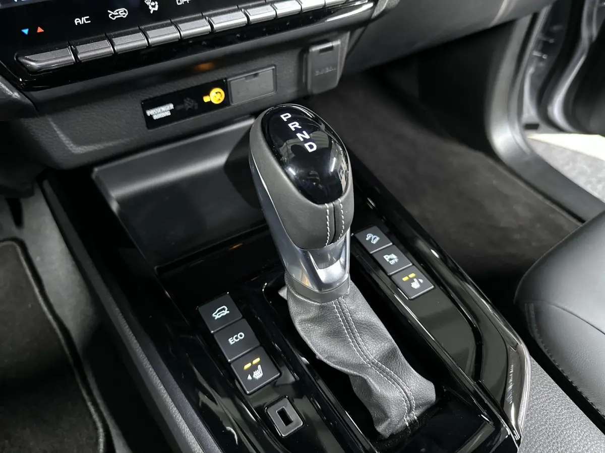 V-Cross 66.9 kWh Automaat | 3500KG Trekgewicht