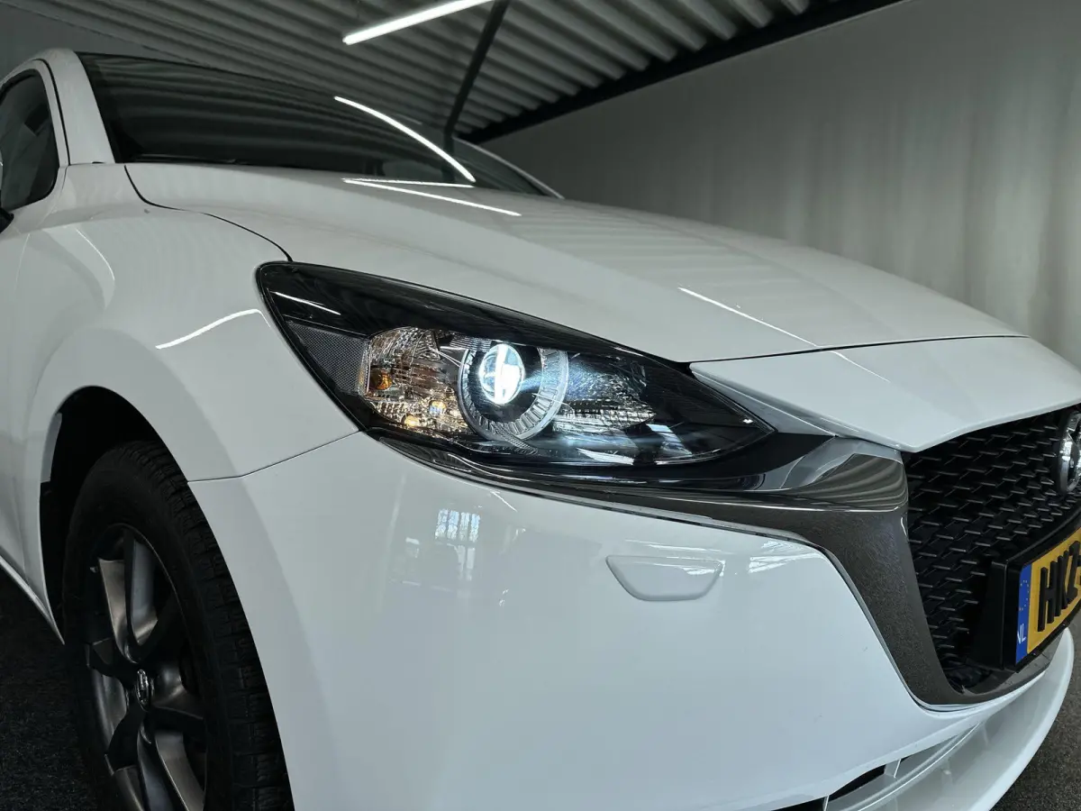 1.5 Skyactiv-G Luxury Automaat | LED | NAVI