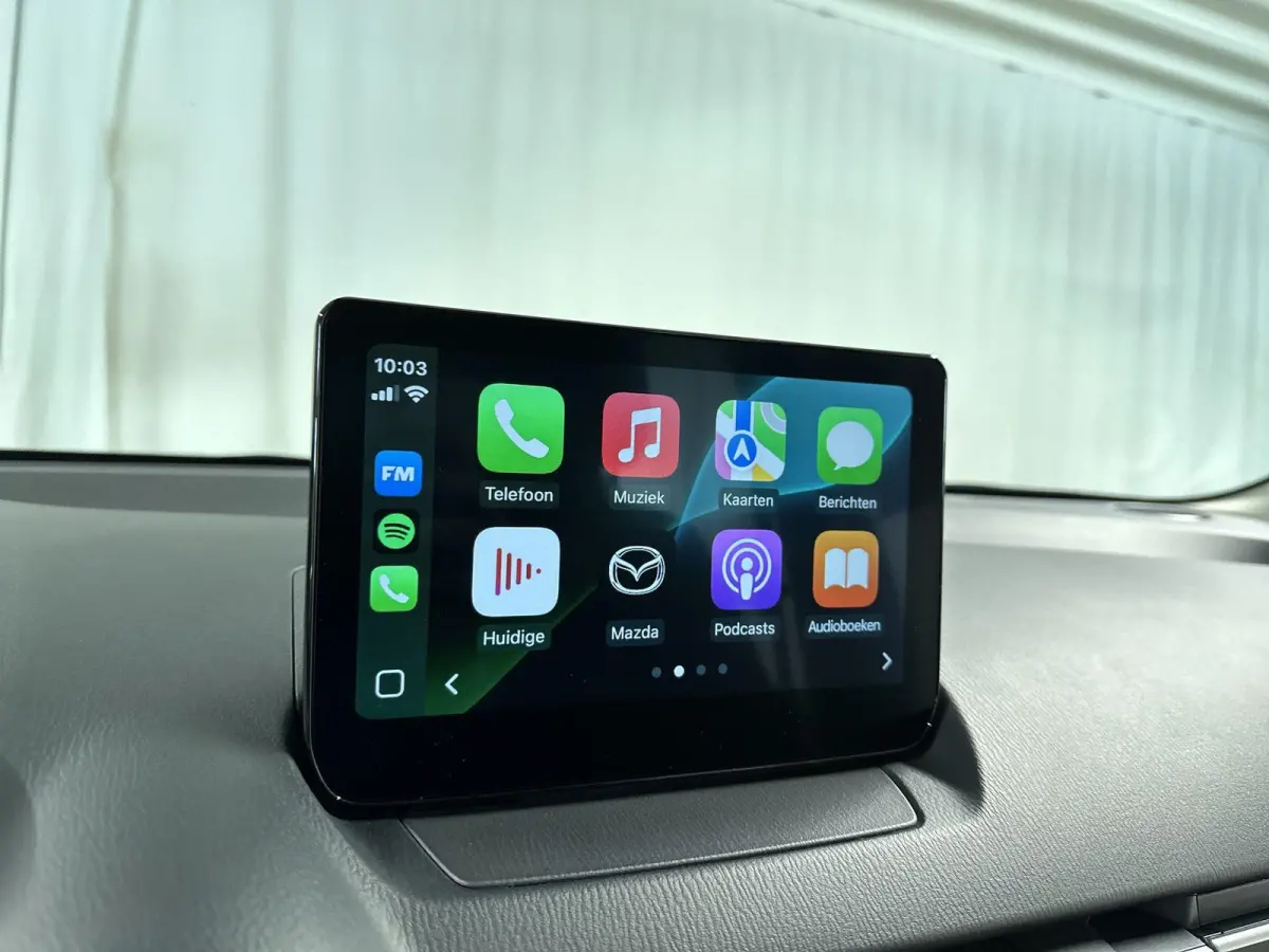 1.5 Skyactiv-G Luxury Automaat | LED | NAVI
