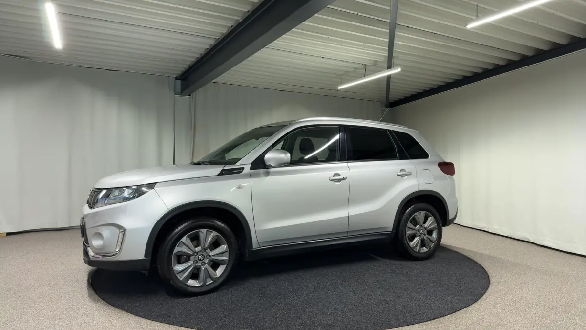 1.5 Hybrid Select Automaat | Navi | Trekhaak | Stoelverwarming