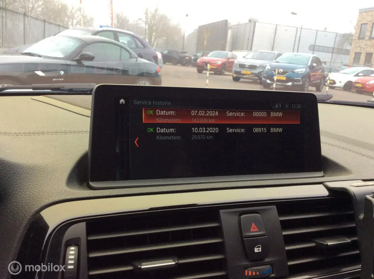 118d Executive 19"lm vlg Nav Apple Carplay nap leder