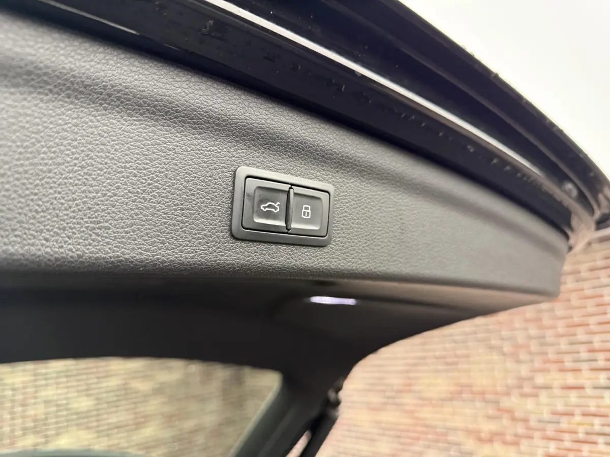 45 TFSI quattro S Line Panorama | Elekt. verstelbare stoel | Stoelverwarming | Bekabeld Apple carplay & Android auto