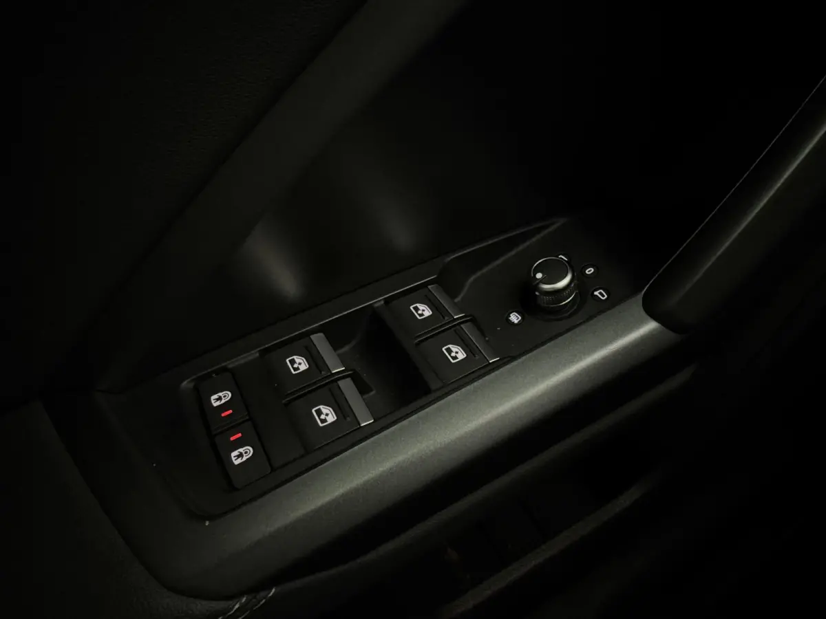 45 TFSI quattro S Line Panorama | Elekt. verstelbare stoel | Stoelverwarming | Bekabeld Apple carplay & Android auto