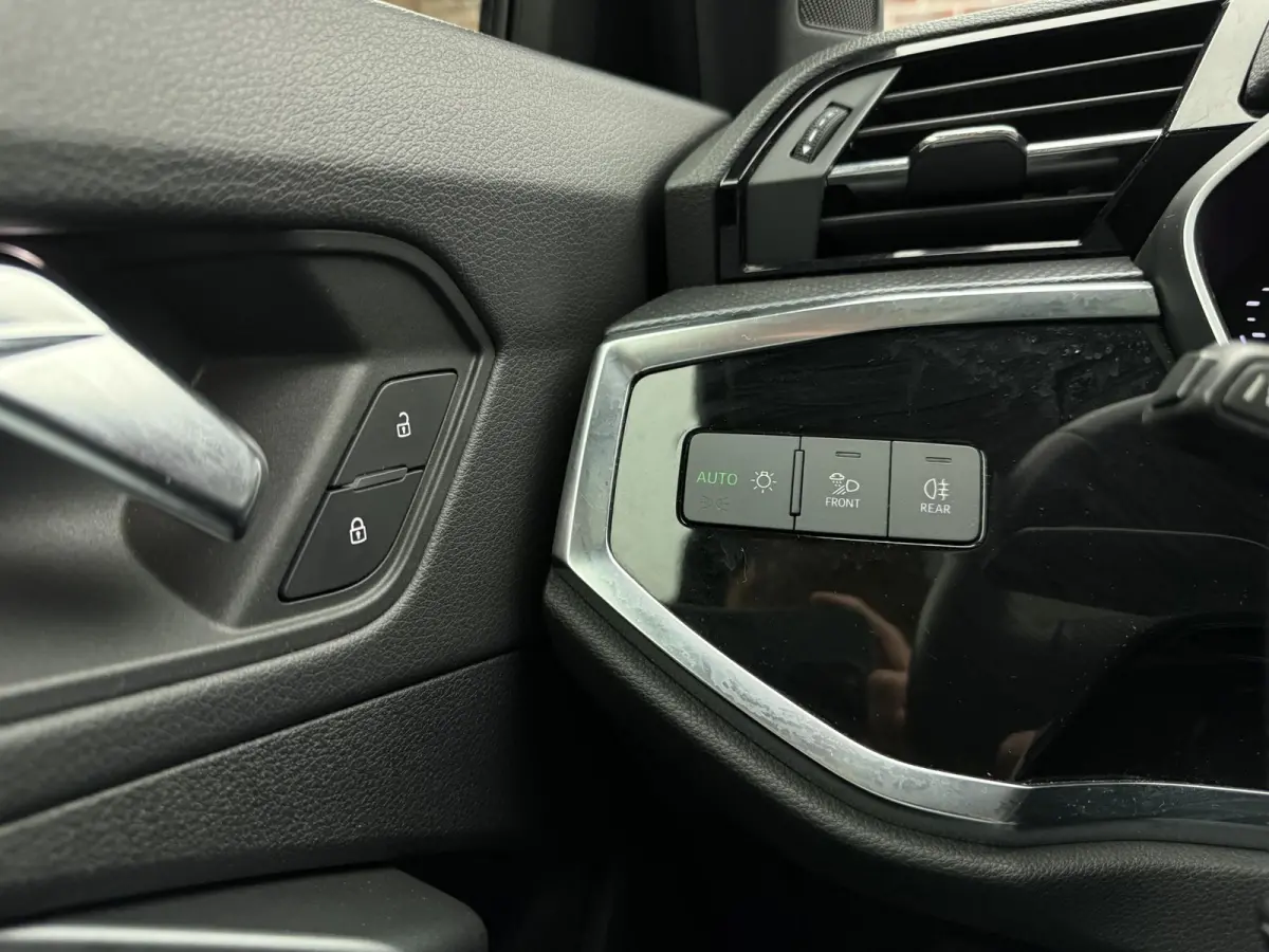 45 TFSI quattro S Line Panorama | Elekt. verstelbare stoel | Stoelverwarming | Bekabeld Apple carplay & Android auto