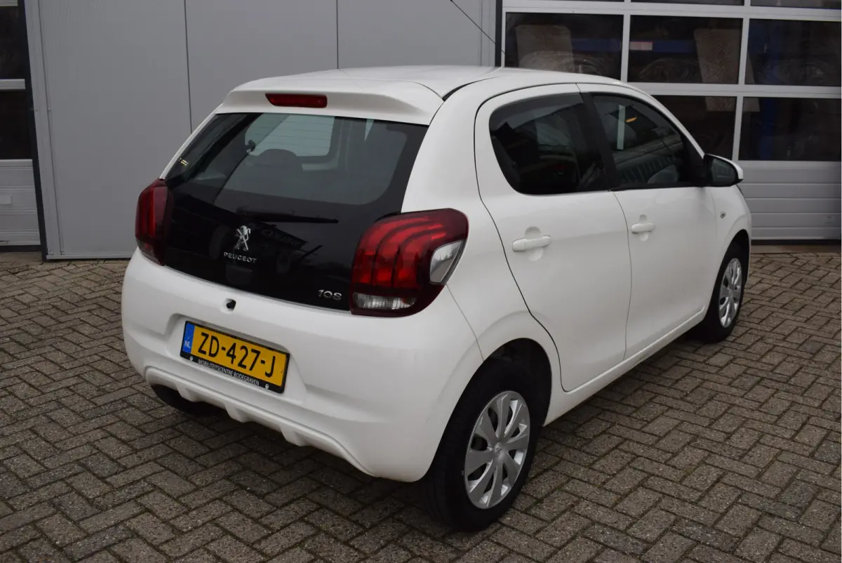 1.0 e-VTi Active | NL-Auto | 5-deurs | Airco | Bluetooth