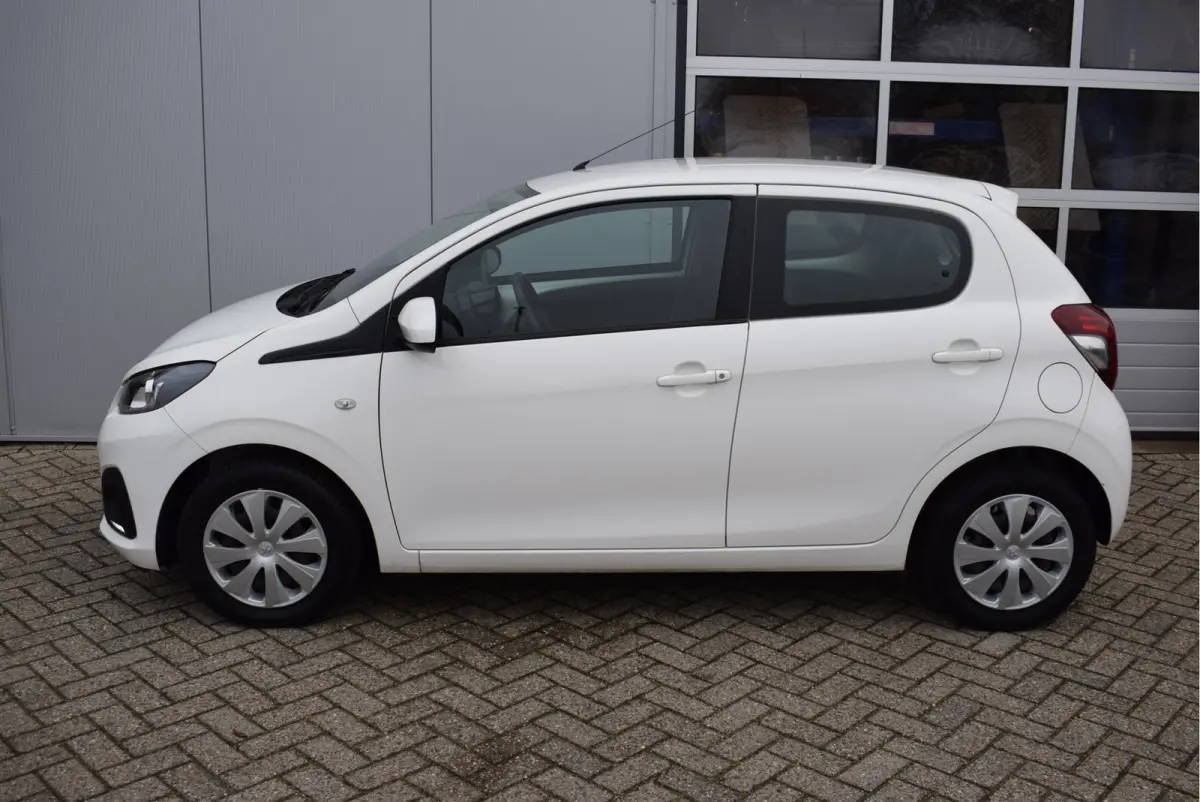 1.0 e-VTi Active | NL-Auto | 5-deurs | Airco | Bluetooth