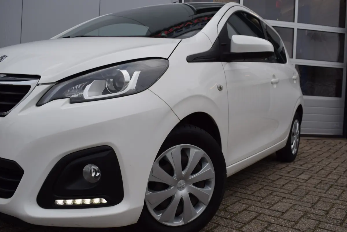 1.0 e-VTi Active | NL-Auto | 5-deurs | Airco | Bluetooth
