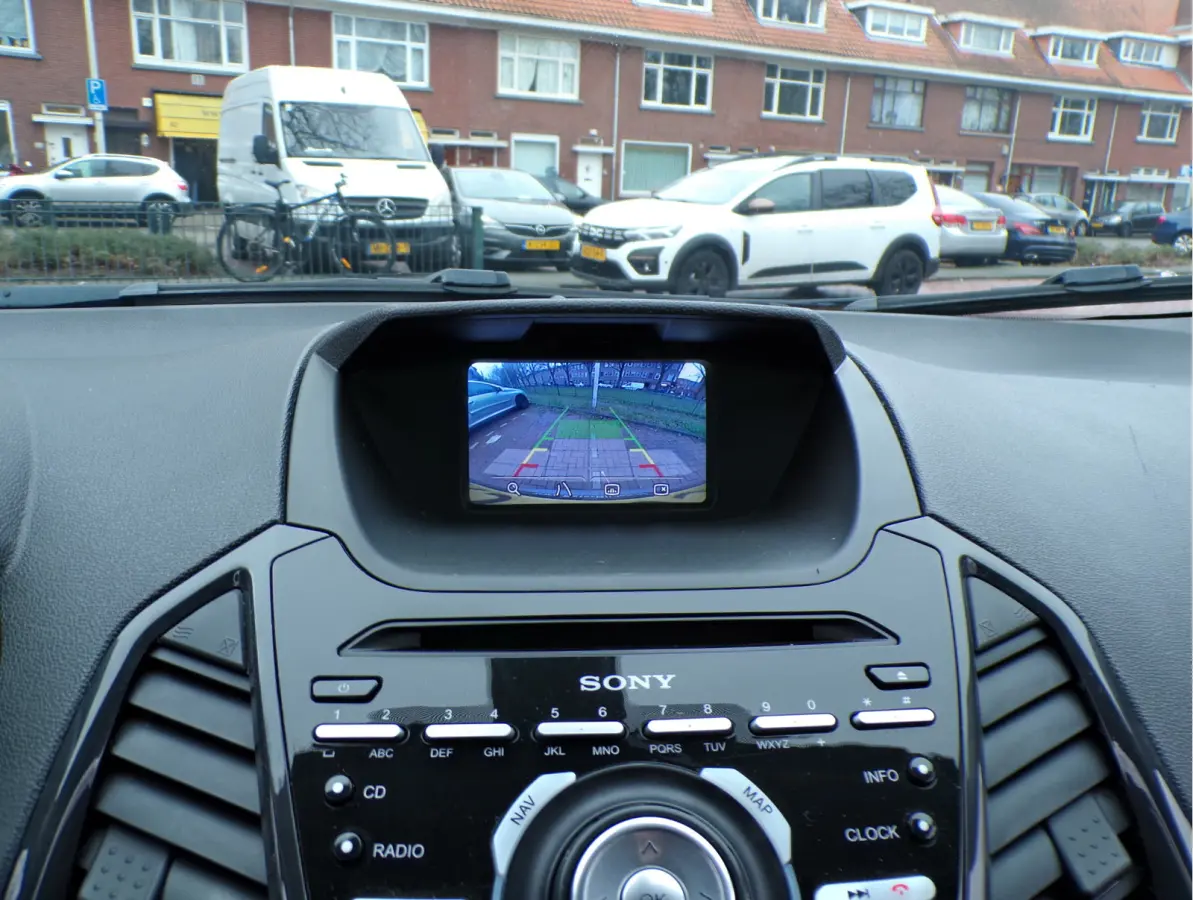 1.0 EcoBoost Titanium CAMERA NAVI CRUISECONT STOELVERWARMING