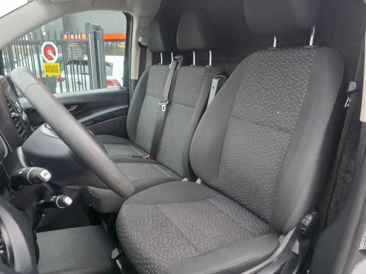 110 CDI Lang | OVERBRENG AUTO | PRACHTIGE CABINE | Met o.a. navigatie, achteruitrijcamera, climate en cruise!