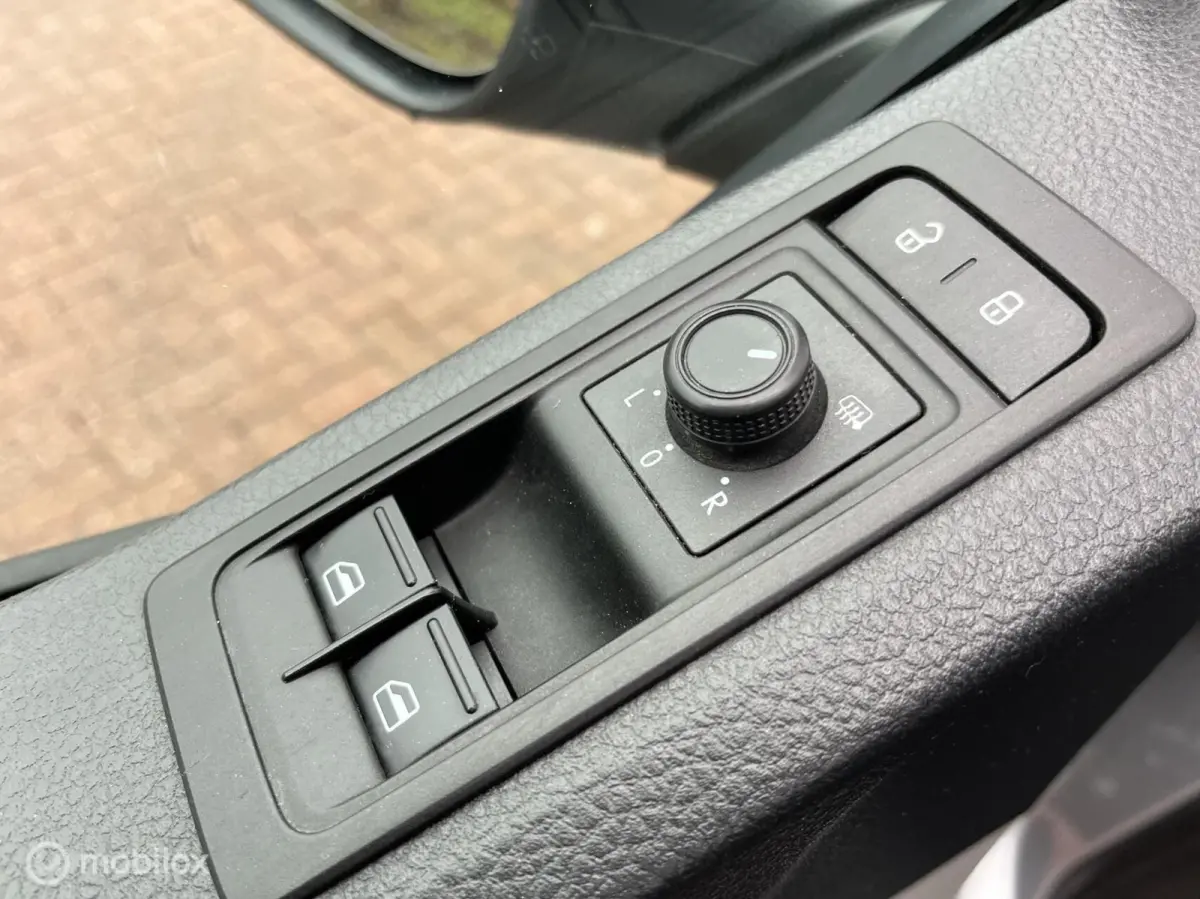 2.0 TSI Benzine + Airco | Navigatie